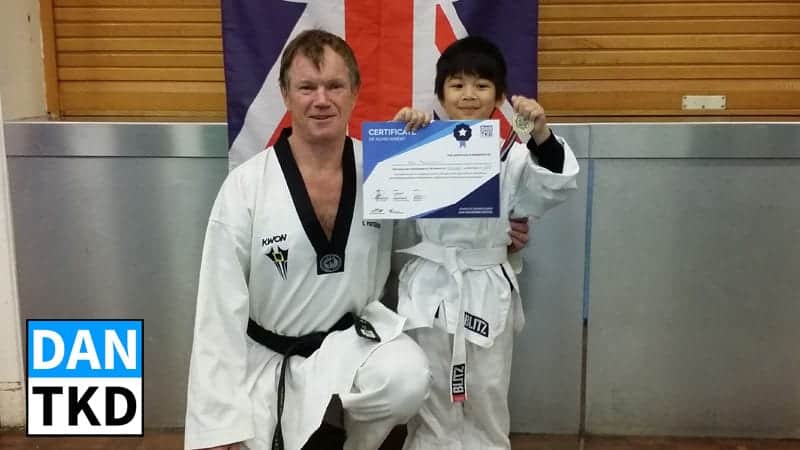 Neo Student of The Month October 2017 with Simon